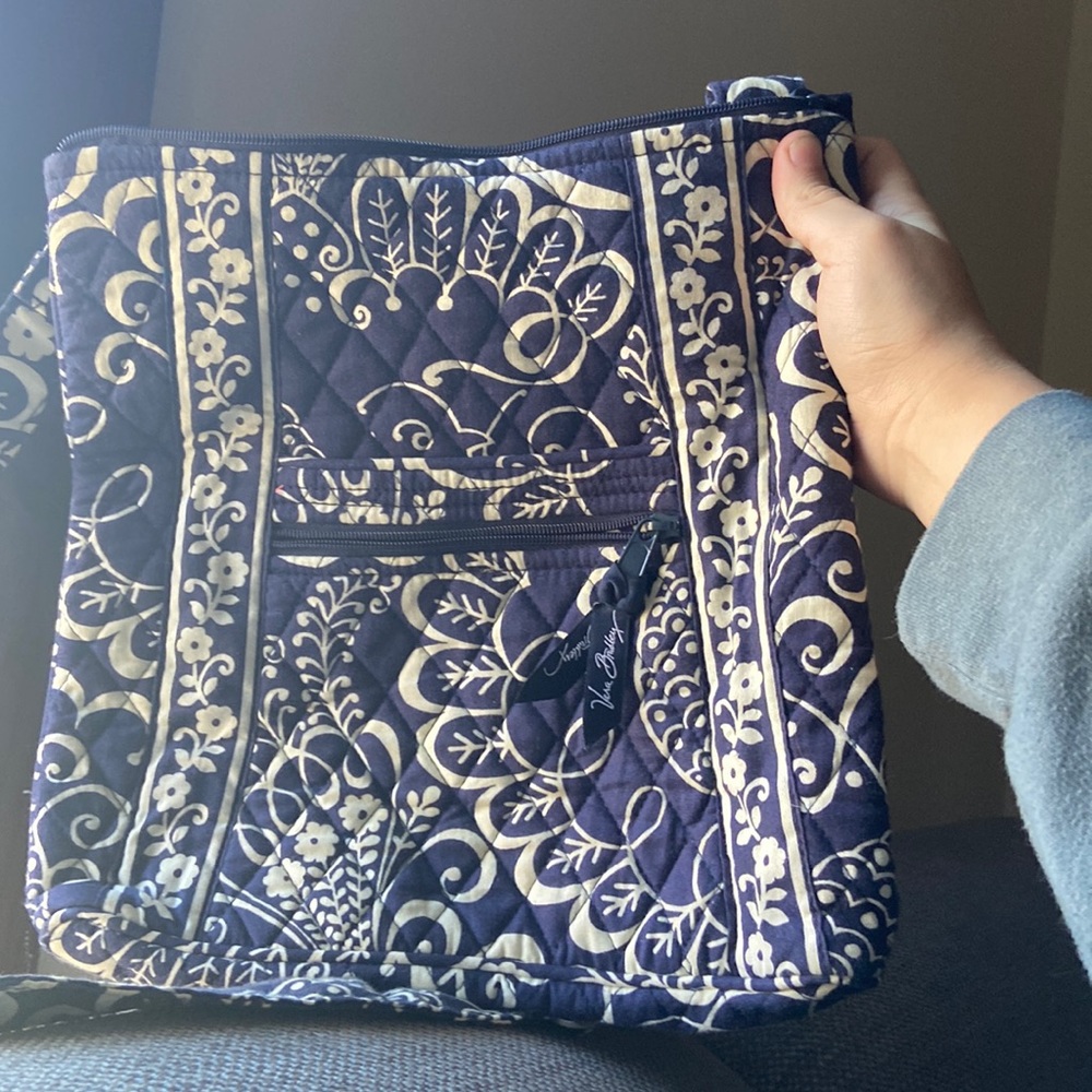 Vera Bradley Hipster Crossbody “Twirly Birds” Navy Blue Retired Pattern